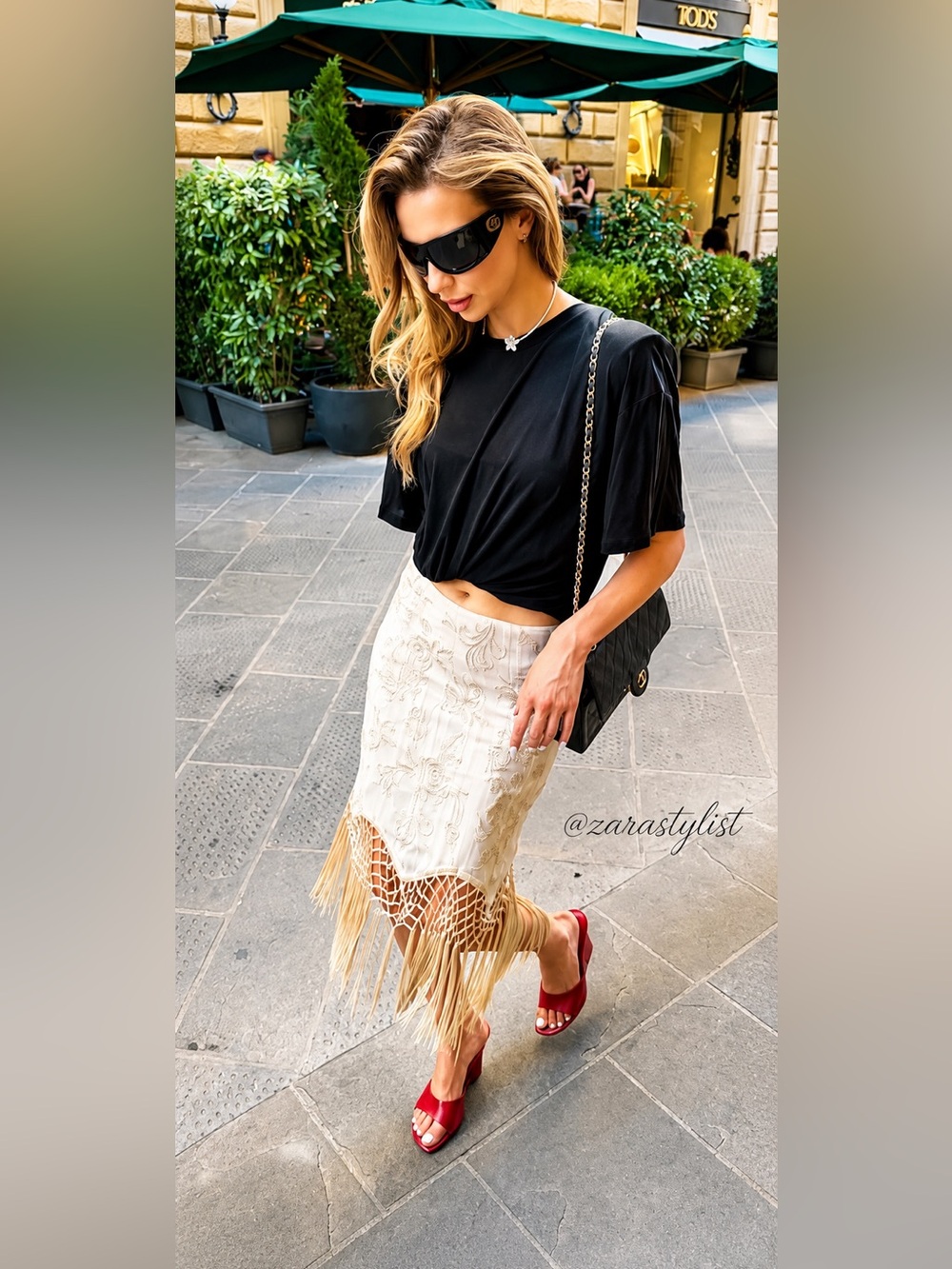 VIRAL NEW ZARA midi fringe skirt with Beaded detail. 
Size S 
🚨NO DISCOUNT - Picture 2 of 16
